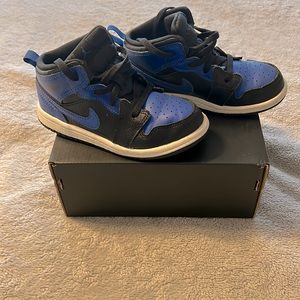 Jordan 1 - size 10C